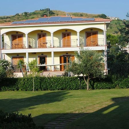 Larus Hotel Санджинето Екстериор снимка
