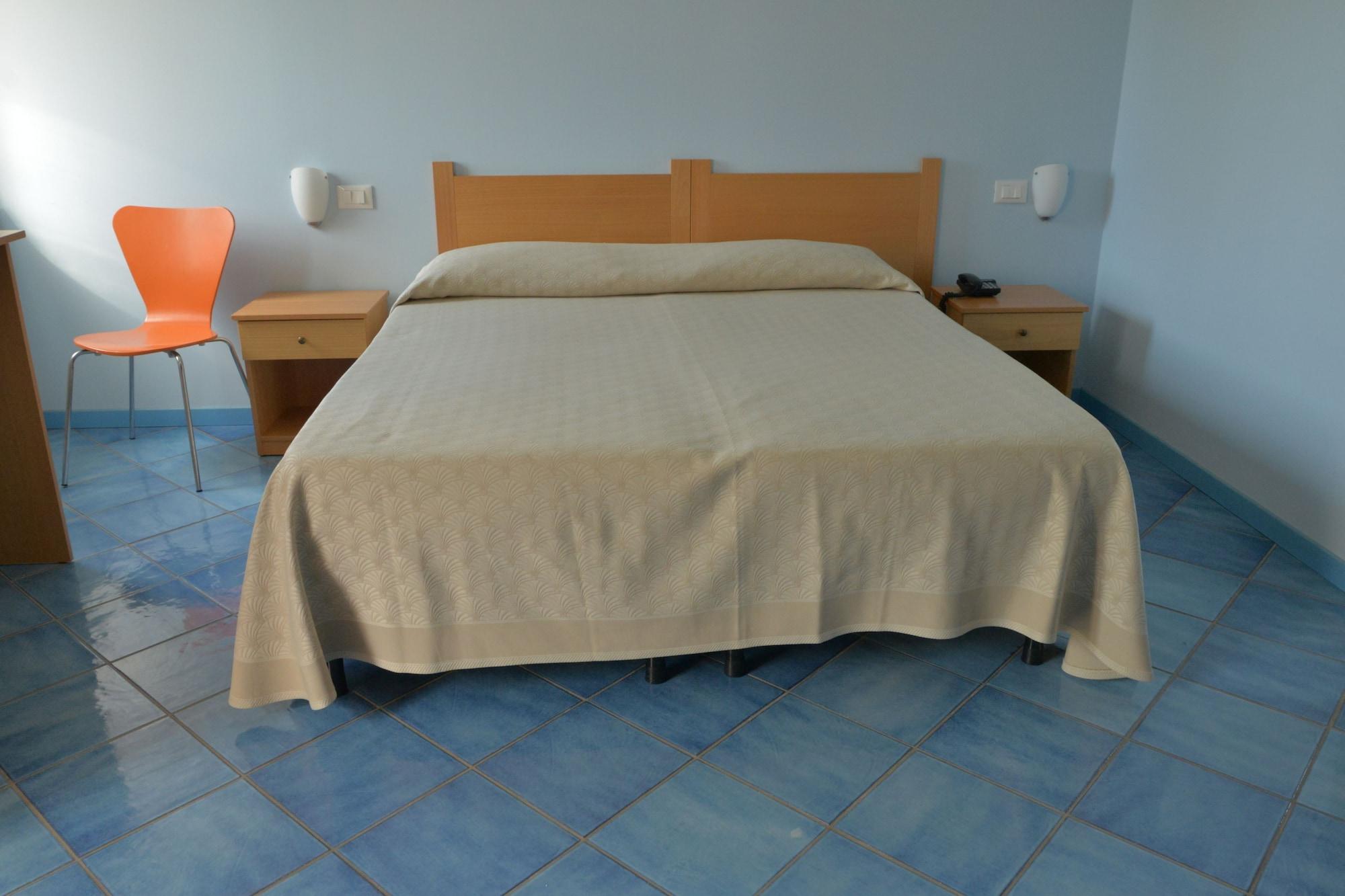 Larus Hotel Санджинето Екстериор снимка