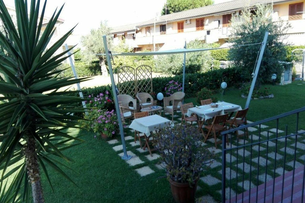 Larus Hotel Санджинето Екстериор снимка